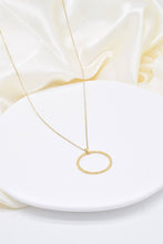 Load image into Gallery viewer, Golden Circle Stainless Steel Mid-Length Necklace