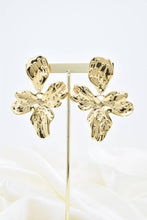 Load image into Gallery viewer, Golden Stainless Steel Orchid Earrings