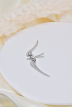 Load image into Gallery viewer, Steel swallow pin brooch - BH500022: Gold