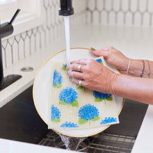 Load image into Gallery viewer, Hydrangea Reusable Swedish Sponge-Cloths, Set of 2