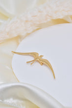 Load image into Gallery viewer, Steel swallow pin brooch - BH500022: Gold