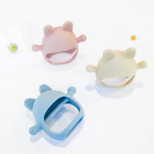 Load image into Gallery viewer, Cat Teething Mitt - Cream