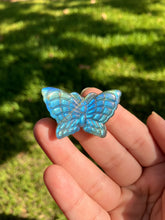 Load image into Gallery viewer, Labradorite Butterfly Carving