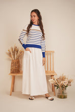 Load image into Gallery viewer, Stripped Sweater