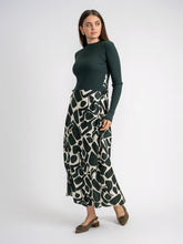 Load image into Gallery viewer, Mock Neck Midi Printed Dress