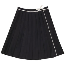 Load image into Gallery viewer, Pleated Knit Skirt