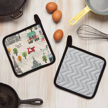 Load image into Gallery viewer, Meet Me In Paris Potholder