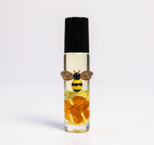 Load image into Gallery viewer, CIRCE Lip Moisturizing Oil - 5 Different Kinds Available - Bath &amp; Body