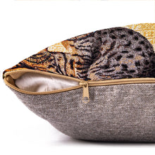 Load image into Gallery viewer, Decorative Gobelin Egyptian Cats Tapestry Pillow Cover